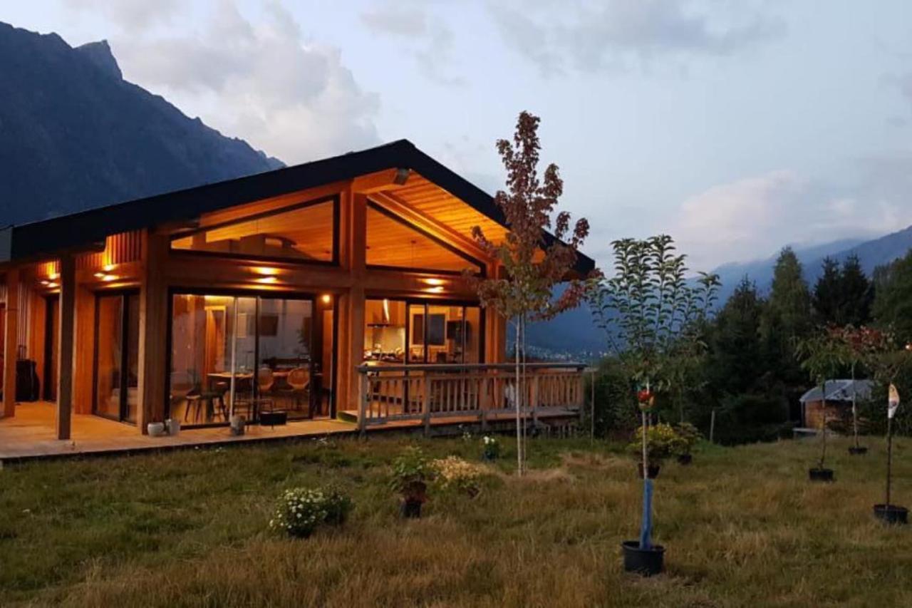 Modern Chalet With Garden Шамони Экстерьер фото