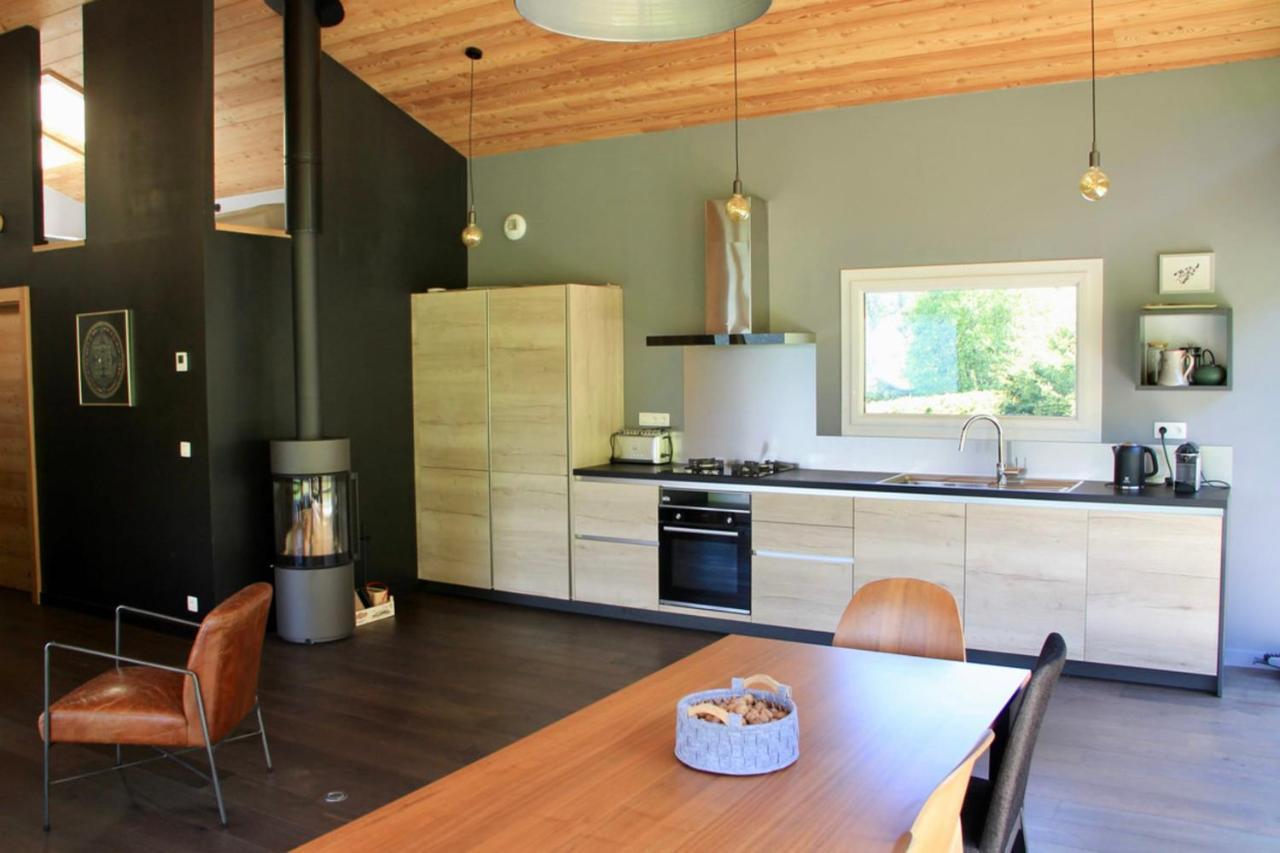 Modern Chalet With Garden Шамони Экстерьер фото