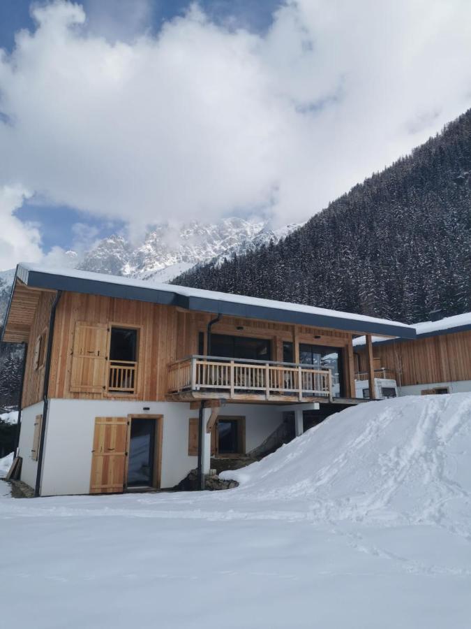 Modern Chalet With Garden Шамони Экстерьер фото
